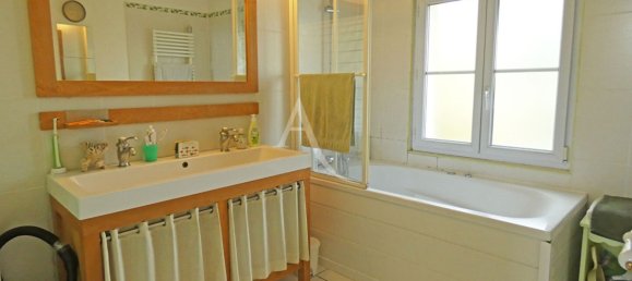 Villa de 5 dormitorios en Gagny, France No. 175634 14