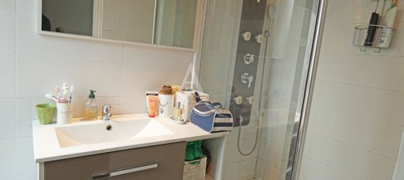 Villa de 5 dormitorios en Gagny, France No. 175634 26