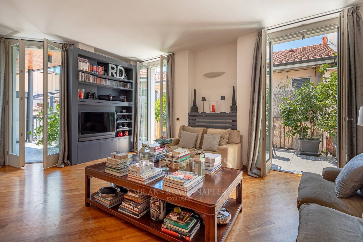 2 chambres Penthouse à Milan, Italy No. 247088