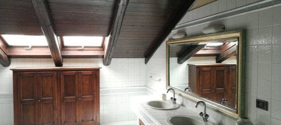 16-Zimmer Haus in Moncucco Torinese, Italy, Nr. 124121 17