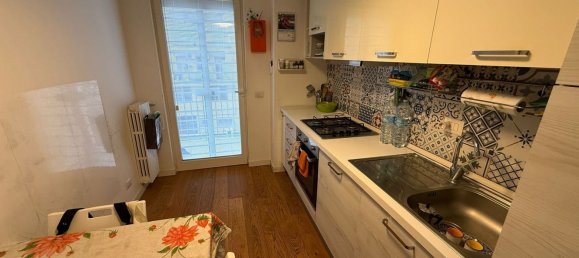 3 bedrooms Apartment in Bari, Italy No. 315326 11