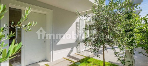 4 bedrooms Villa in Forte dei Marmi, Italy No. 138864 4