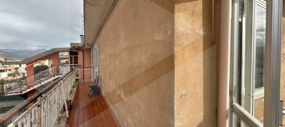 Apartamento de 3 habitaciónes en Avezzano, Italy No. 25456 8