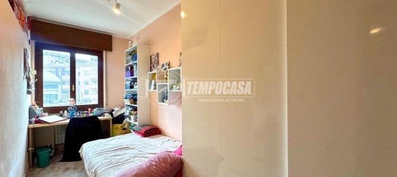 4 rooms Apartment in Cologno Monzese, Italy No. 134608 16