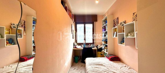 4 rooms Apartment in Cologno Monzese, Italy No. 134608 17