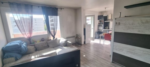 Studio à Saint-Jean-de-Braye, France No. 221769 8