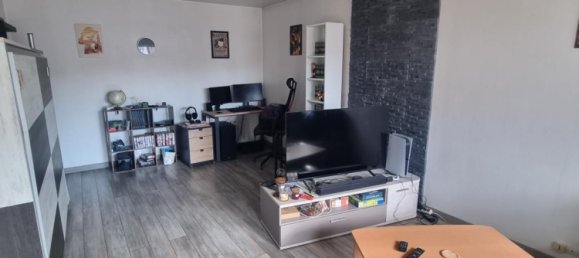 Studio à Saint-Jean-de-Braye, France No. 221769 5