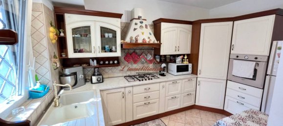 3 bedrooms Villa in Casamassima, Italy No. 168864 7