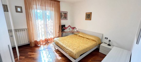 3 bedrooms Villa in Casamassima, Italy No. 168864 10