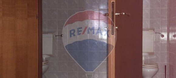 2 rooms Commercial property in Varese, Italy No. 58226 12