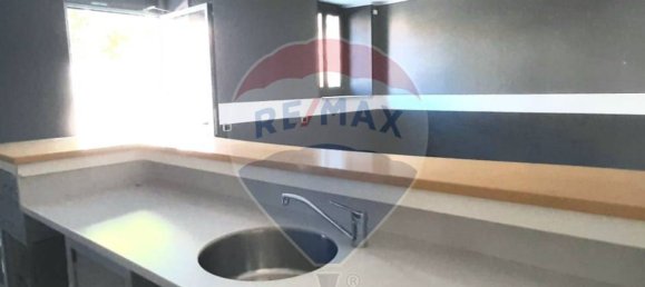 2 rooms Commercial property in Varese, Italy No. 58226 6