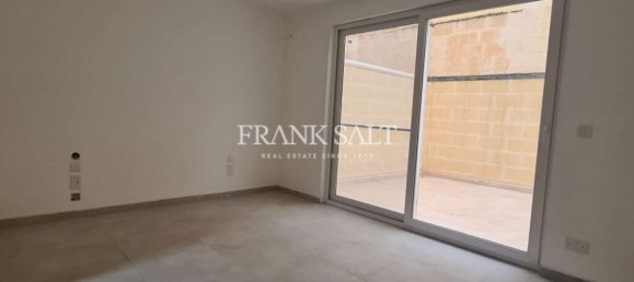 2 Schlafzimmer Maisonette-Wohnung in Xaghra, Malta, Nr. 728 4