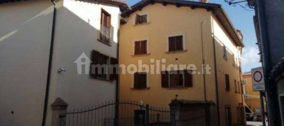 2 bedrooms Apartment in Matelica, Italy No. 274688 2