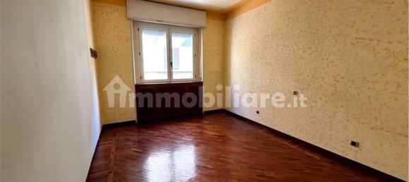 Apartamento de 4 dormitorios en Voghera, Italy No. 344007 8