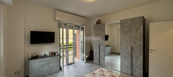 Квартира с 3 комнатами в Дзоне, Италия № 14768 12