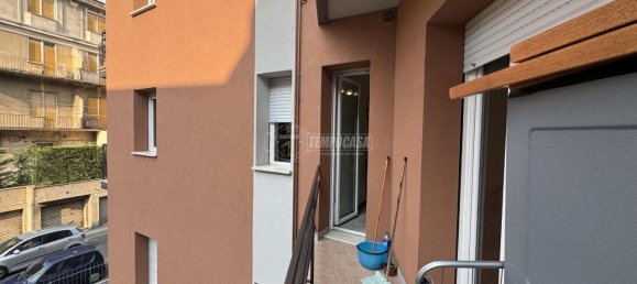 Квартира с 3 комнатами в Дзоне, Италия № 14768 8