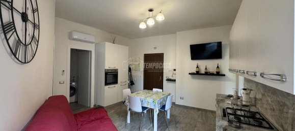 Квартира с 3 комнатами в Дзоне, Италия № 14768 4