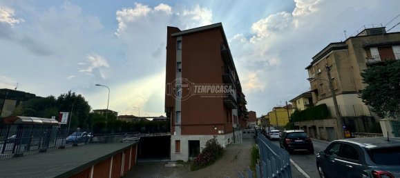 Квартира с 3 комнатами в Дзоне, Италия № 14768 25