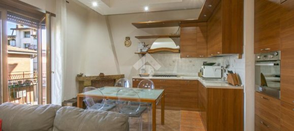 3 Schlafzimmer Wohnung in Mentana, Italy, Nr. 52339 13