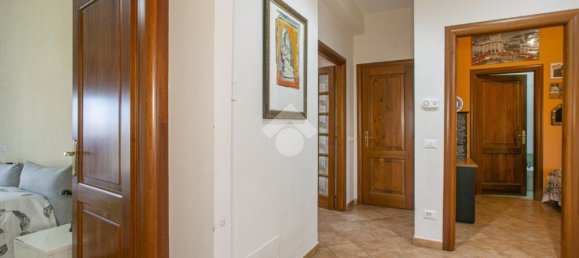 3 Schlafzimmer Wohnung in Mentana, Italy, Nr. 52339 9