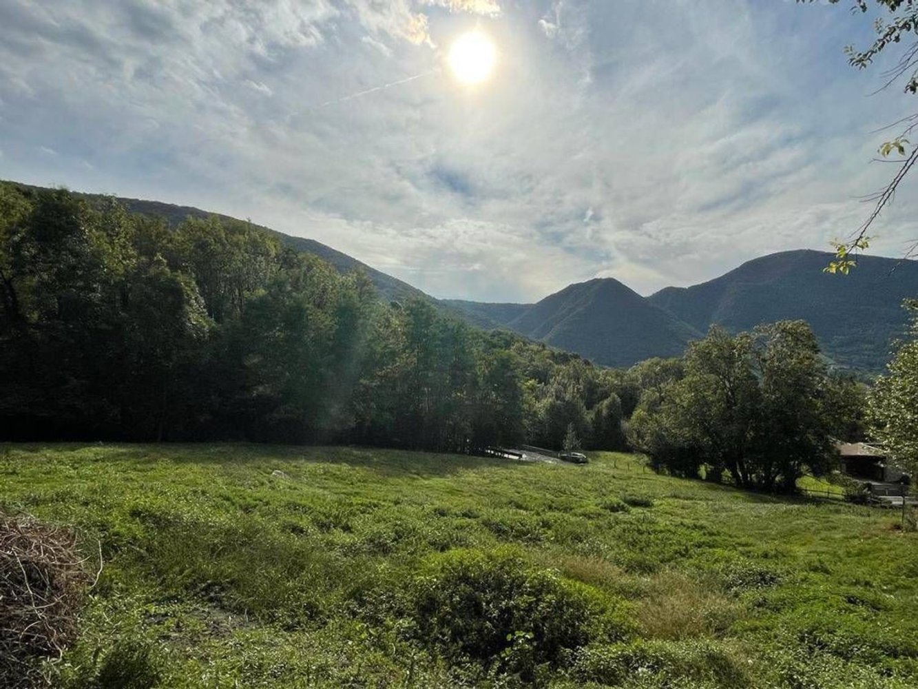 5100m² Land in Albino, Italy No. 148136