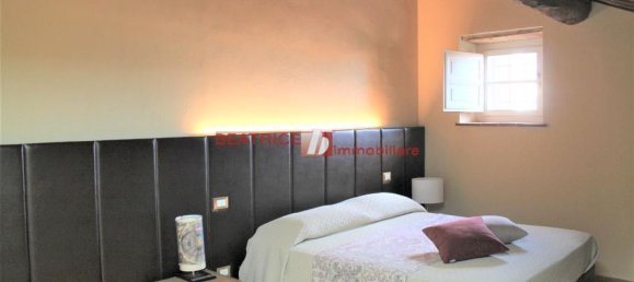 5 rooms Apartment in Lucca, Italy No. 14317 15