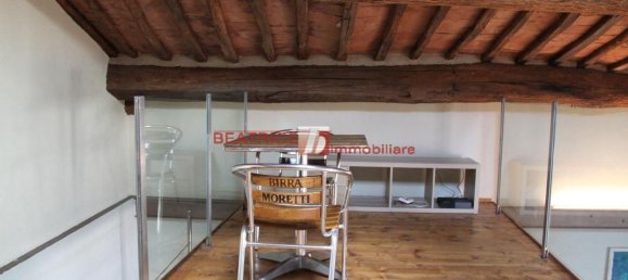 5 rooms Apartment in Lucca, Italy No. 14317 12