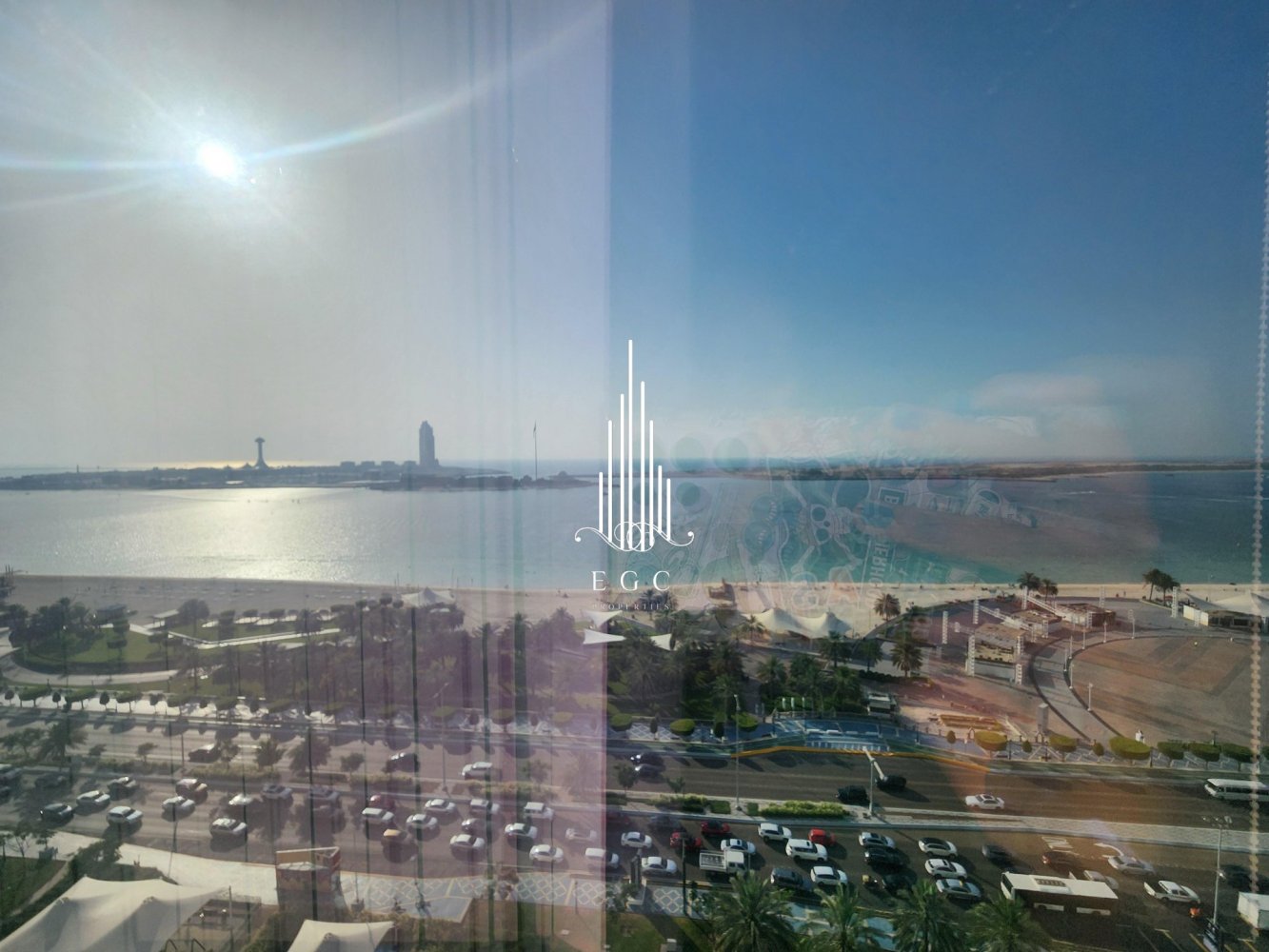 Bureau à Corniche Road, UAE 220.7m² No. 26804