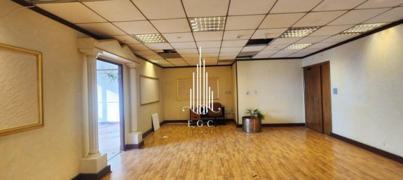 Bureau à Corniche Road, UAE 220.7m² No. 26804 9