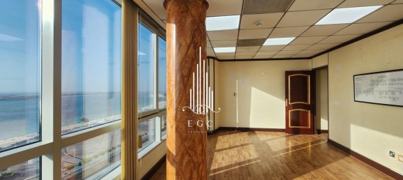 Bureau à Corniche Road, UAE 220.7m² No. 26804 11