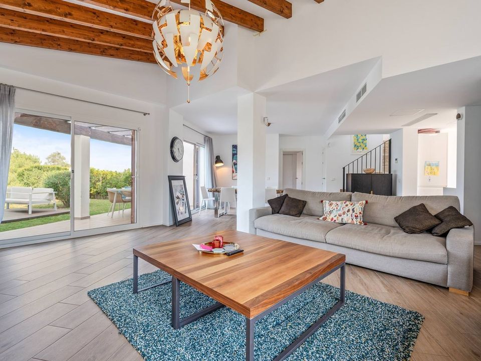 3 bedrooms Townhouse in Nova Santa Ponsa, Spain No. 244660