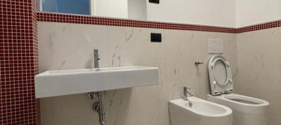 5 bedrooms Apartment in Venice, Italy No. 172484 2