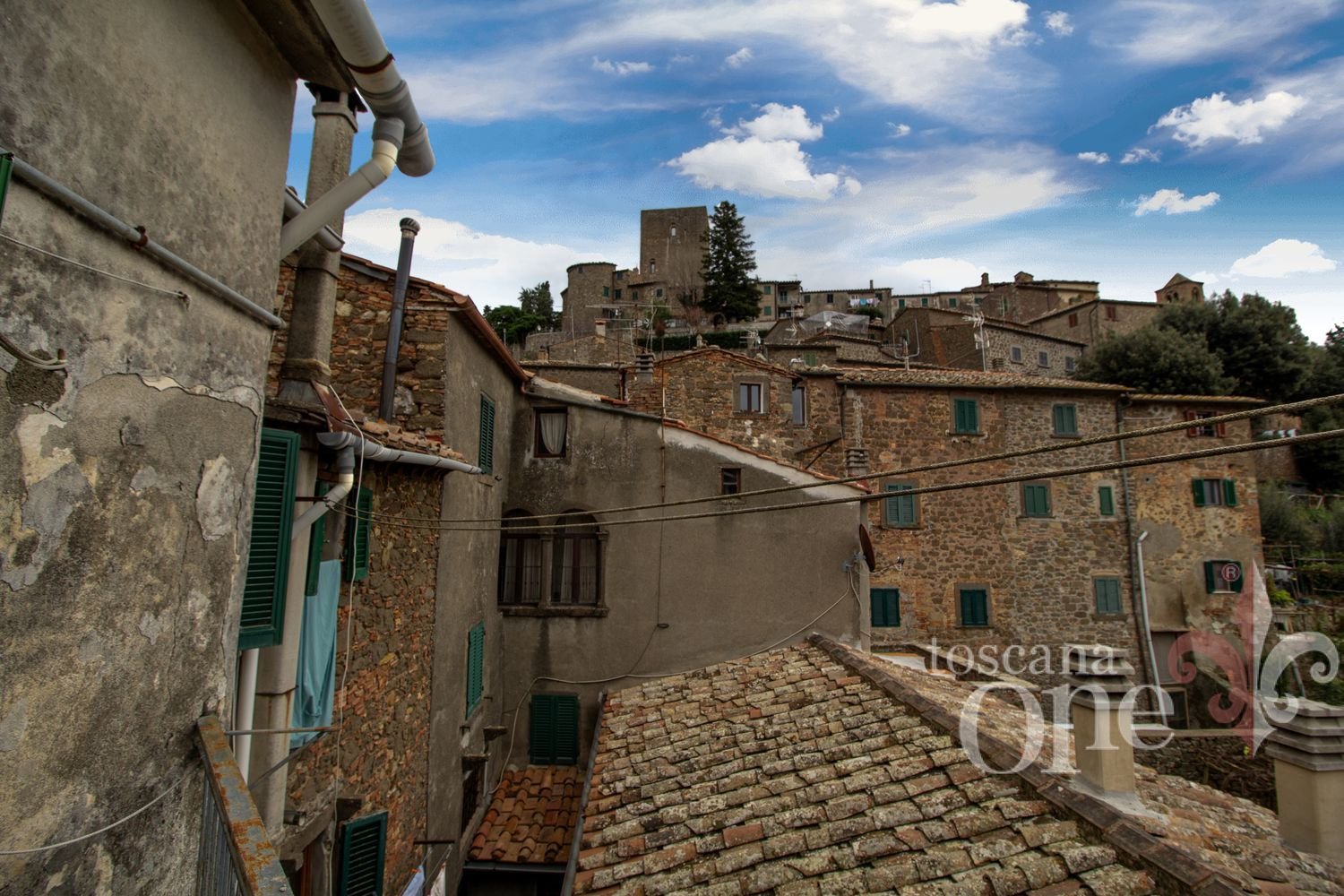 5-salle Maison à Montecatini Val di Cecina, Italy No. 137881