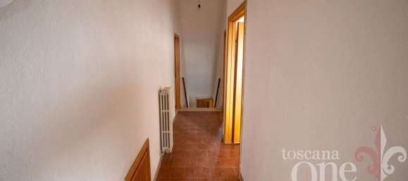 5-salle Maison à Montecatini Val di Cecina, Italy No. 137881 17