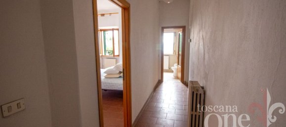 5-salle Maison à Montecatini Val di Cecina, Italy No. 137881 15