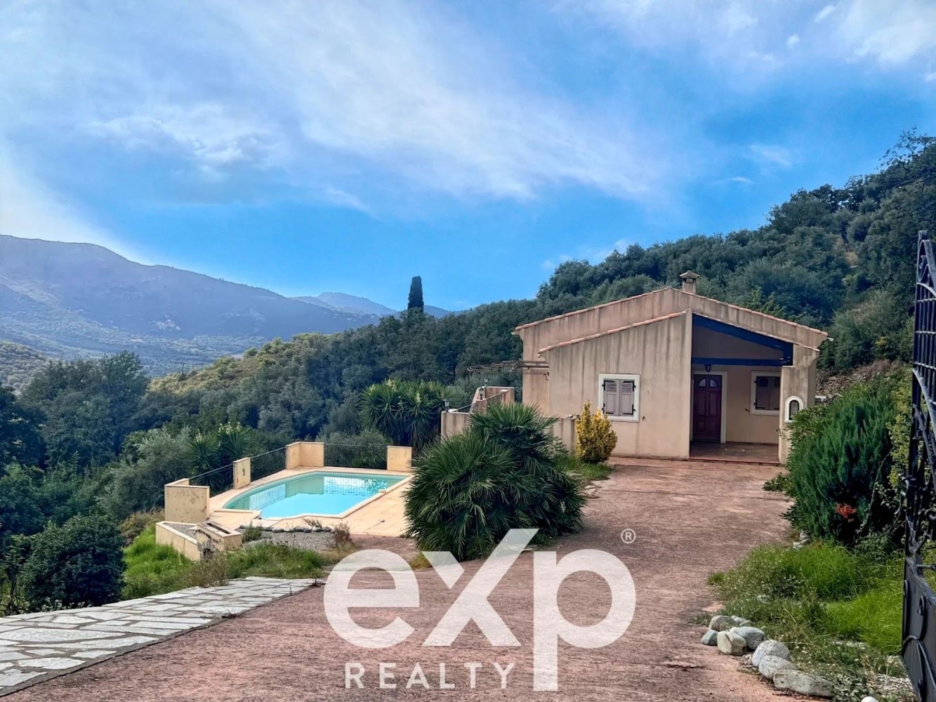 Дом с 3 спальнями в Несса, Франция № 213739