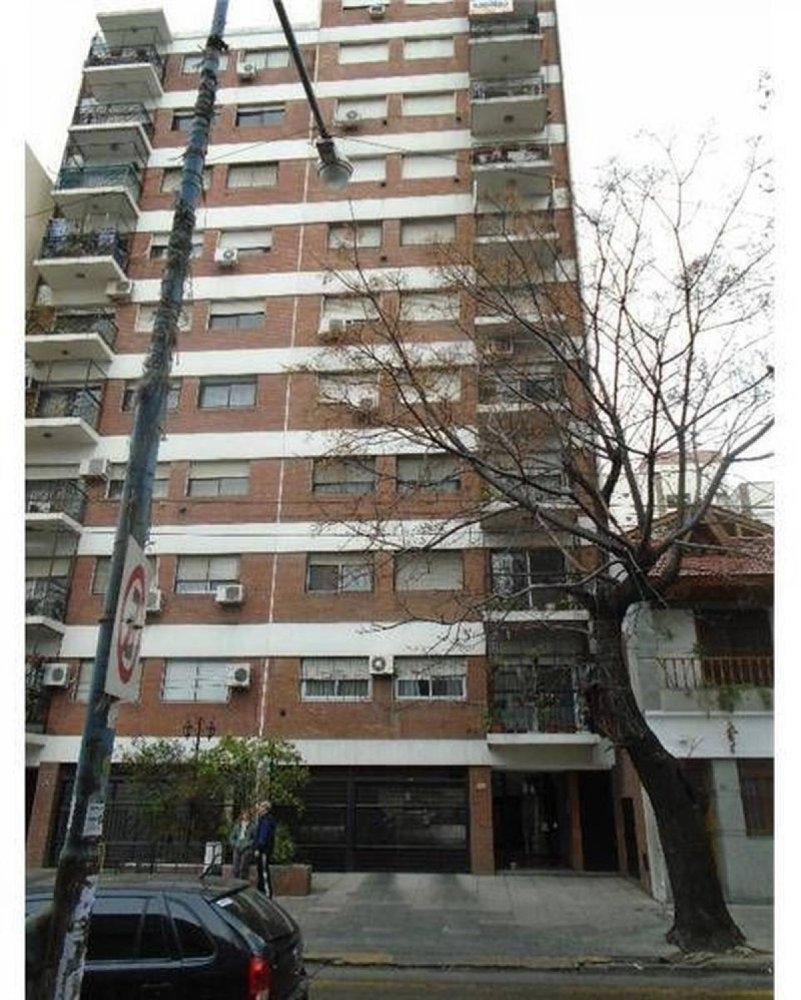 Studio in Lanus, Argentina, Nr. 53957