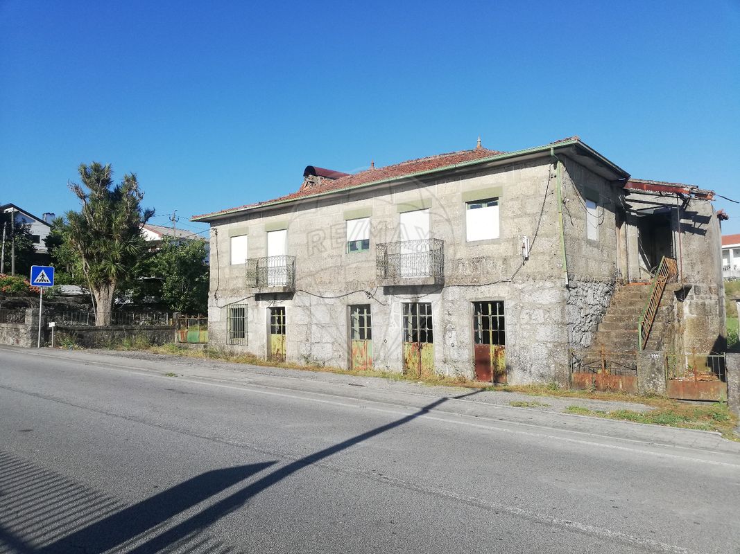 3 Schlafzimmer Haus in Lousada, Portugal, Nr. 16475