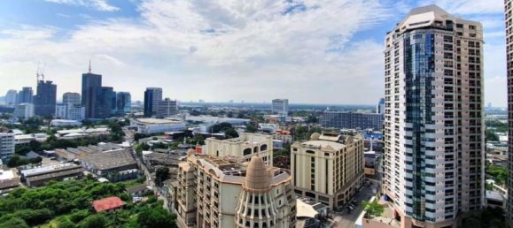2 chambres Condo à The Lumpini 24 Bangkok, Thailand No. 30058 10