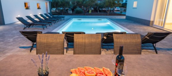 Villa de 3 dormitorios en Zadar, Croatia No. 140 4