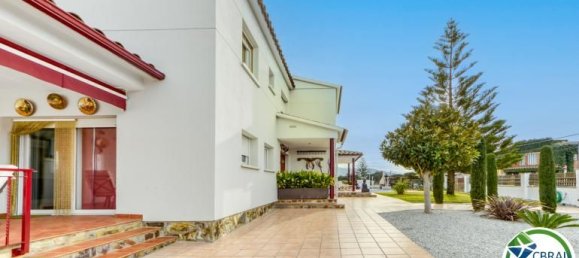 4 bedrooms House in Roses, Spain No. 111461 8