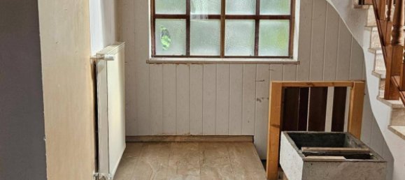 Дом с 8 комнатами в Добль-Цваринг, Австрия № 146573 2