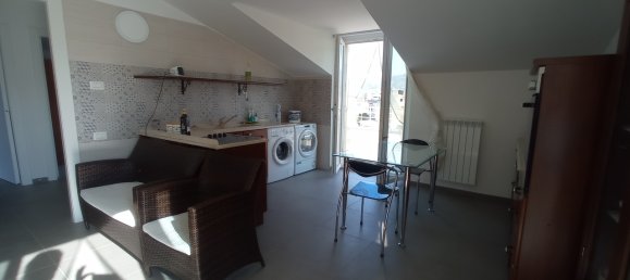 3-salle Penthouse à Caserta, Italy No. 142275 8