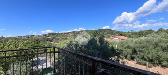 2 Schlafzimmer Wohnung in Canale Monterano, Italy, Nr. 273427 4