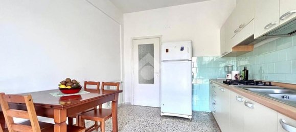 2 Schlafzimmer Wohnung in Canale Monterano, Italy, Nr. 273427 6