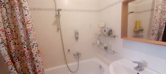 Studio in Rome, Italy No. 11127 31