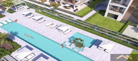 Apartamento de 3 dormitorios en Albufeira, Portugal No. 9265 2