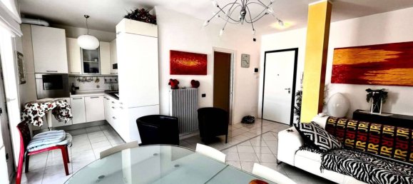 2 bedrooms Apartment in Jesolo, Italy No. 150183 3