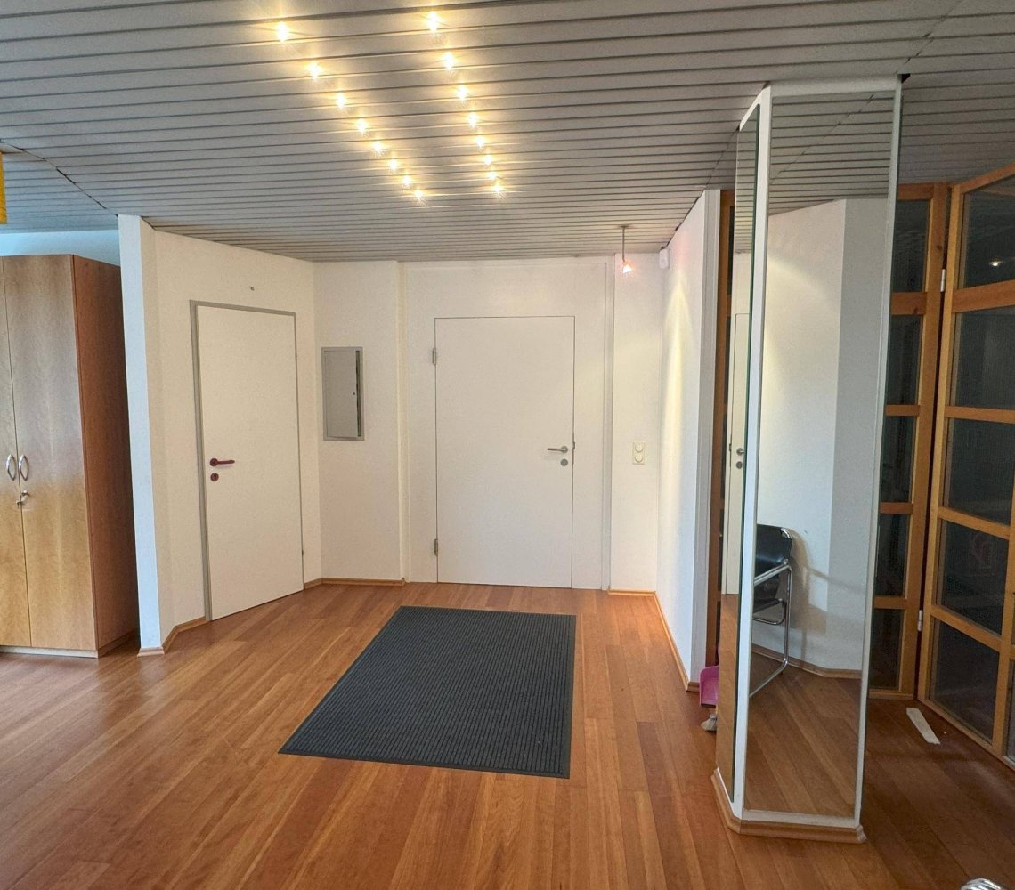 9غرفة مكتب في Salzburg, Austria رقم 184956