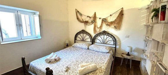 2 bedrooms Apartment in Syracuse, Italy No. 250228 11